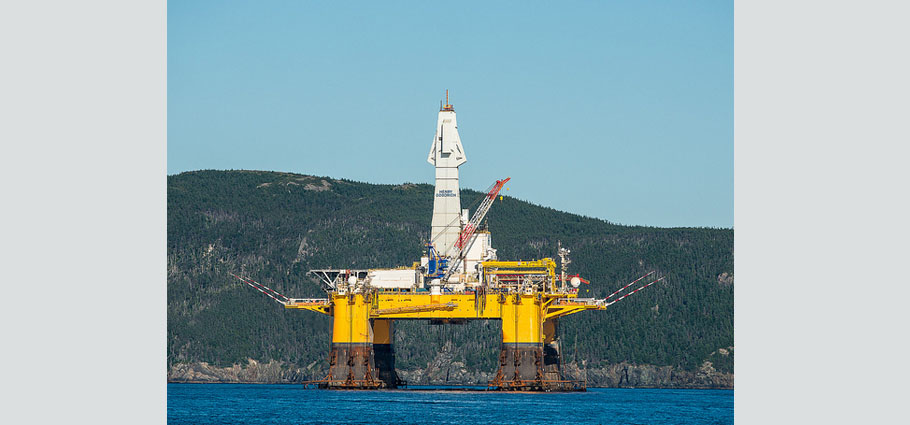 Henry Goodrich Semi-Submersible Rig